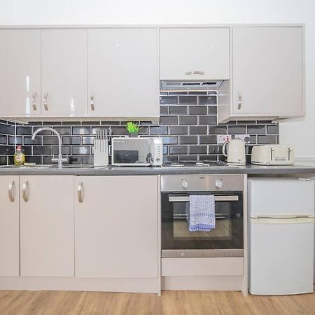 Flash Sales Offer - Any Week Day No Minimum Night Restrictions Central Hove 1 Bedroom Flat Bn38Bru02 Eksteriør bilde