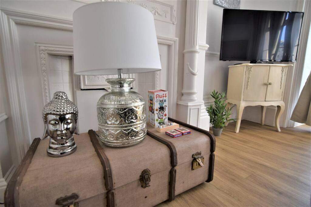 Flash Sales Offer - Any Week Day No Minimum Night Restrictions Central Hove 1 Bedroom Flat Bn38Bru02 Eksteriør bilde